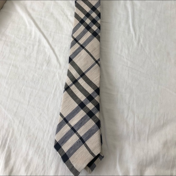 Burberry Other - ❌❌SOLD❌❌ Burberry Silk Linen mens tie